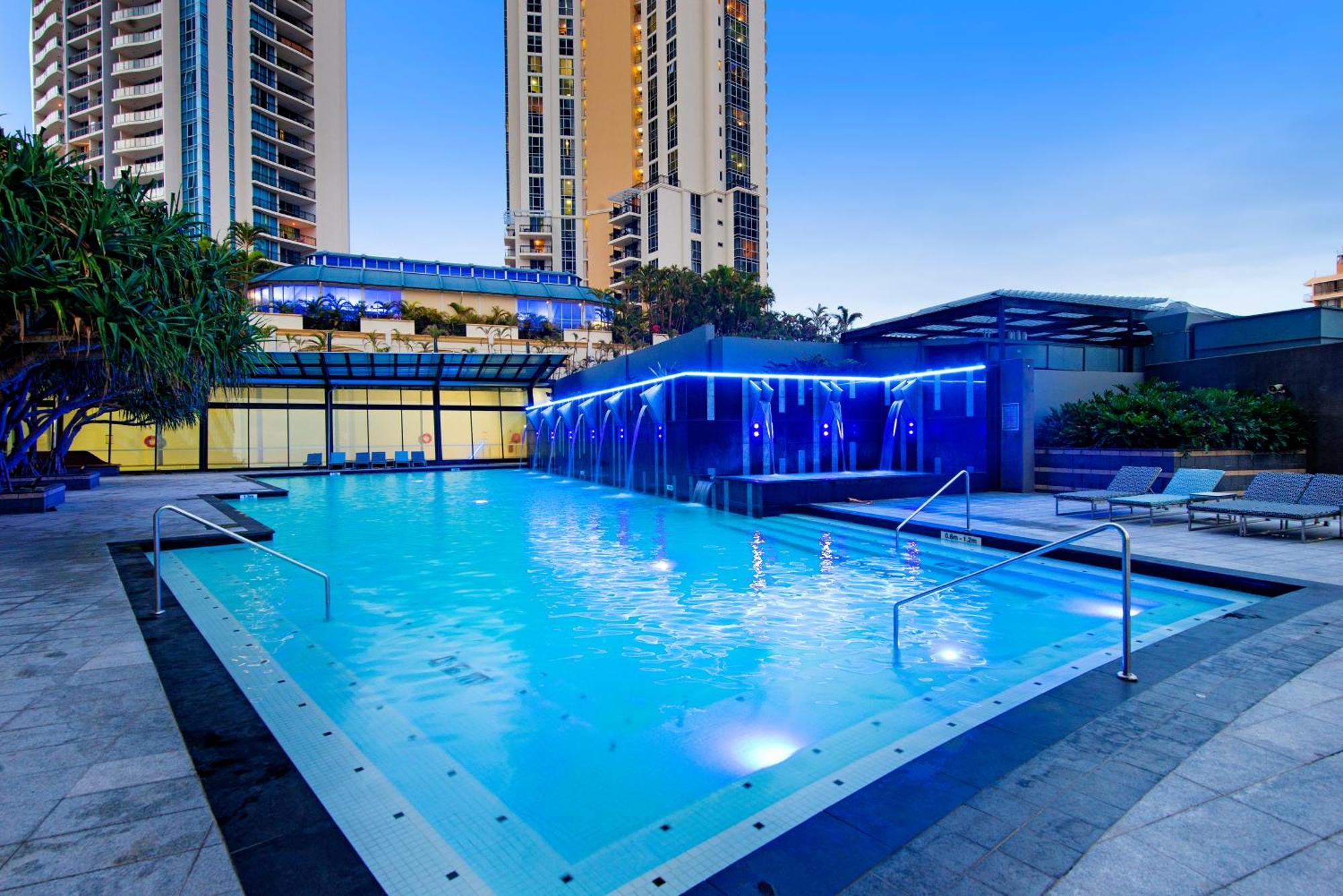 Circle On Cavill - Self Contained & Privately Managed Apartments - Wow Stay Gold Coast Kültér fotó