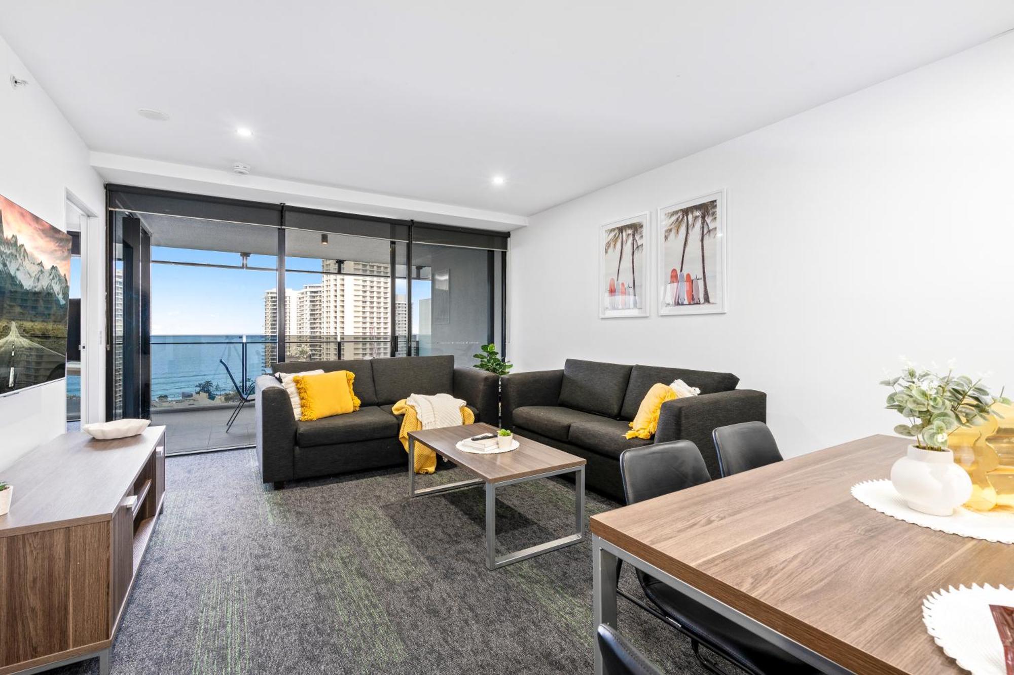 Circle On Cavill - Self Contained & Privately Managed Apartments - Wow Stay Gold Coast Kültér fotó