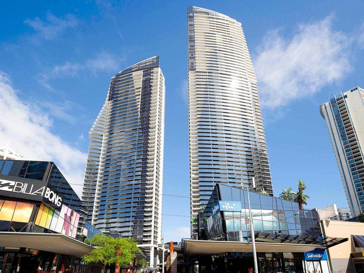 Circle On Cavill - Self Contained & Privately Managed Apartments - Wow Stay Gold Coast Kültér fotó