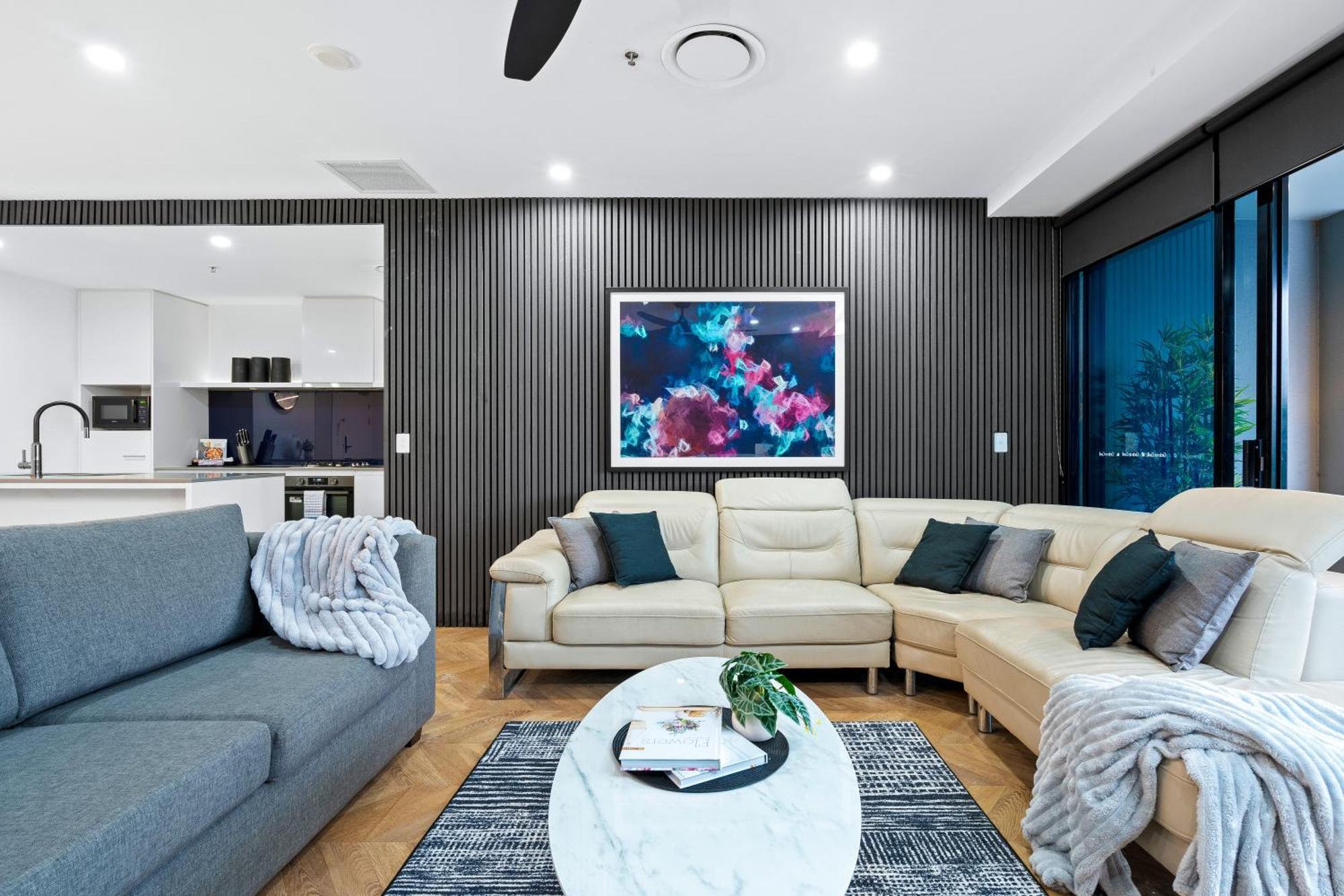 Circle On Cavill - Self Contained & Privately Managed Apartments - Wow Stay Gold Coast Kültér fotó