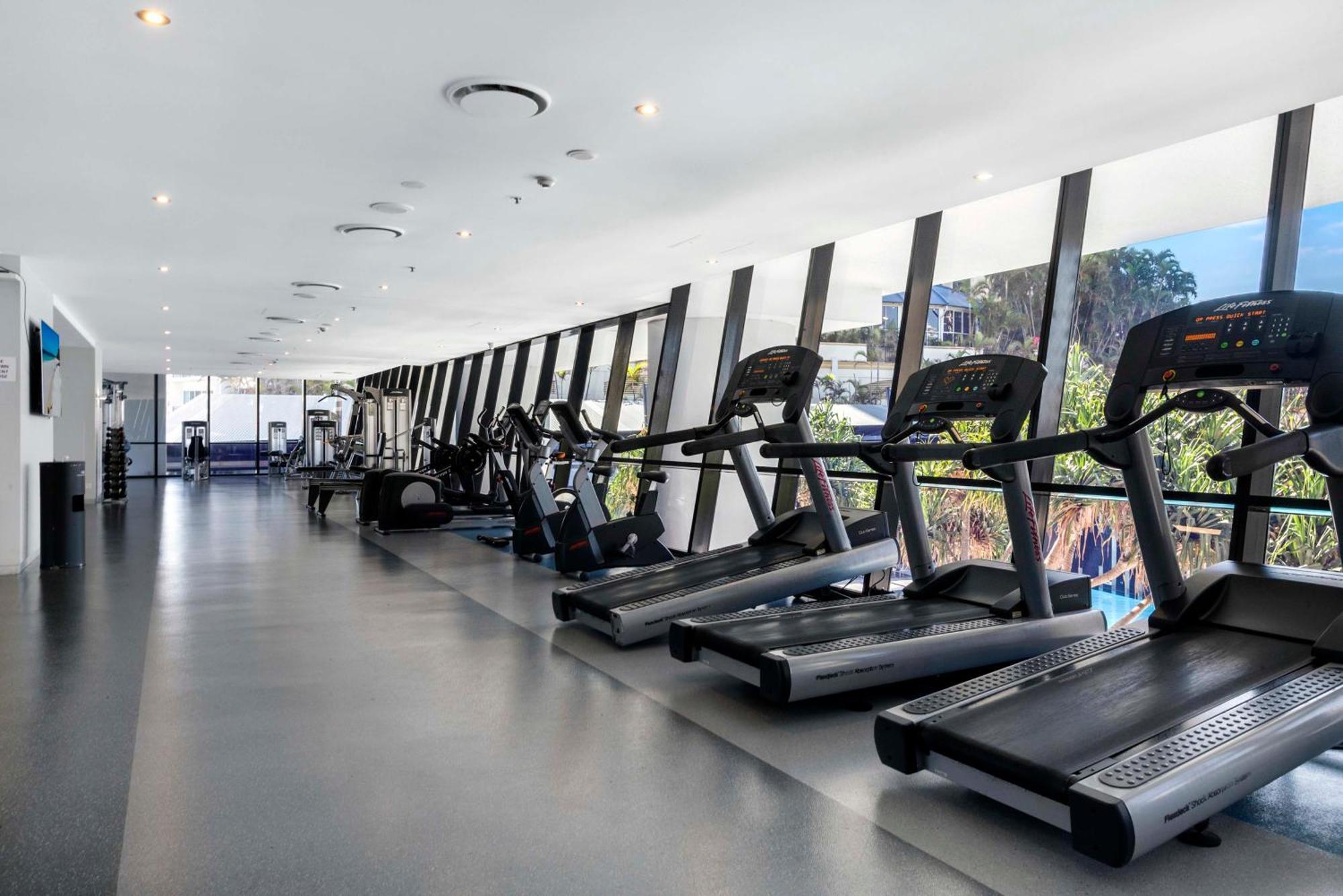 Circle On Cavill - Self Contained & Privately Managed Apartments - Wow Stay Gold Coast Kültér fotó